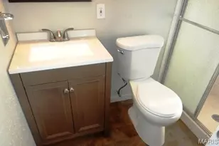 7749 Canisius Ln, Hazelwood, MO 63042 - Photo 9