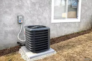 6409 Mt Ave, Saint Louis, MO 63121 - Photo 17