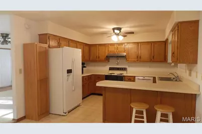 2612 Charlton Lane, Poplar Bluff, MO 63901 - Photo 5