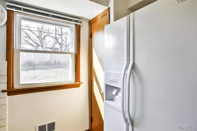 9714 Willow Creek Lane, Saint Louis, MO 63119 - Photo 17