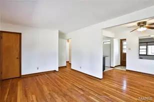 9714 Willow Creek Ln, Saint Louis, MO 63119 - Photo 7