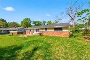 9828 Omega Dr, Saint Louis, MO 63136 - Photo 21