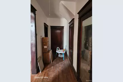 1215 Clara Avenue, Saint Louis, MO 63112 - Photo 3