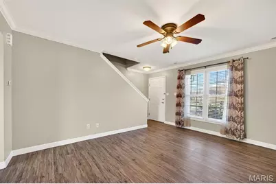 709 College Park Drive, Wentzville, MO 63385 - Photo 7