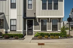 1329 W Gtwy Hts, Richmond Heights, MO 63144 - Photo 3