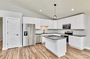 1176 Marathon Dr, Foristell, MO 63348 - Photo 7