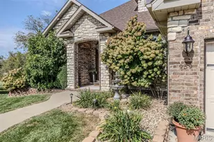 959 Cobblestone Ct, Lebanon, MO 65536 - Photo 3