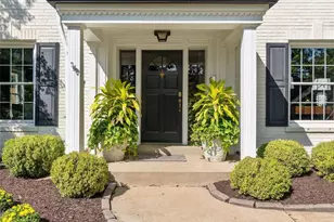 8033 Seminole Pl, Saint Louis, MO 63105 - Photo 3