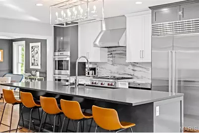 8033 Seminole Place, Saint Louis, MO 63105 - Photo 15