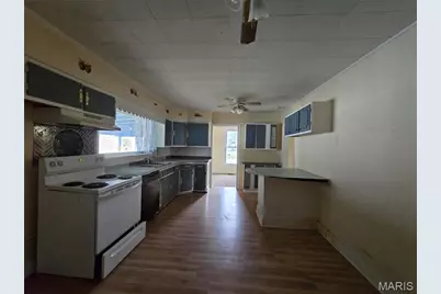 303 Greer Avenue, Sikeston, MO 63801 - Photo 11