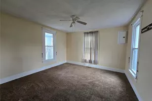 303 Greer Ave, Sikeston, MO 63801 - Photo 3