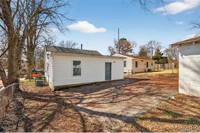 215 Ryan Avenue, Saint Louis, MO 63135 - Photo 25