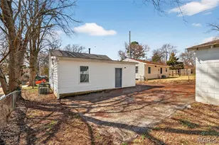 215 Ryan Ave, Saint Louis, MO 63135 - Photo 25