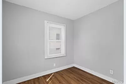 215 Ryan Avenue, Saint Louis, MO 63135 - Photo 7