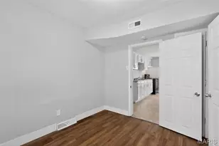 215 Ryan Ave, Saint Louis, MO 63135 - Photo 9