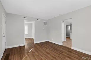 215 Ryan Ave, Saint Louis, MO 63135 - Photo 11