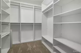 8985 S Swan Cir, Saint Louis, MO 63144 - Photo 17