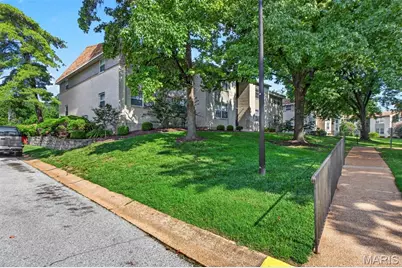 149 Cumberland Park Court #H, Ballwin, MO 63011 - Photo 3