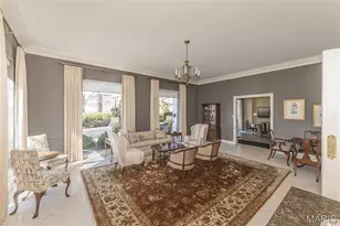 900 S Hanley Rd, Saint Louis, MO 63105 - Photo 31