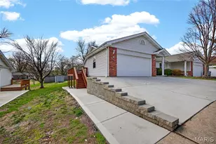 2425 Muegge Rd, Saint Charles, MO 63303 - Photo 5