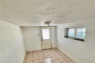 1947 Spencer Ave, Overland, MO 63114 - Photo 3