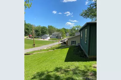 208 E High Street, Shelbyville, MO 65565 - Photo 21