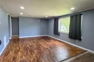 208 E High St, Shelbyville, MO 65565 - Photo 11