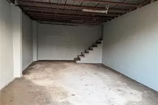 208 E High St, Shelbyville, MO 65565 - Photo 23