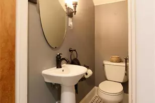 418 Carswold Dr, Saint Louis, MO 63105 - Photo 21