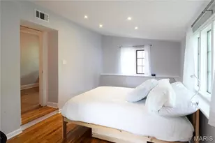 418 Carswold Dr, Saint Louis, MO 63105 - Photo 29