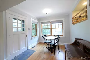 418 Carswold Dr, Saint Louis, MO 63105 - Photo 5