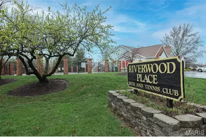 1052 Boggan Place, Hazelwood, MO 63031 - Photo 15