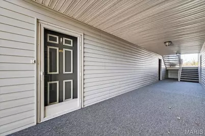 667 S Kirkwood Road #102, Kirkwood, MO 63122 - Photo 15