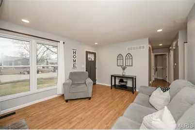 1237 Trails Drive, Fenton, MO 63026 - Photo 7