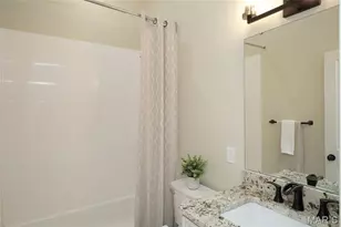 2307 S 11th St, Saint Louis, MO 63104 - Photo 23