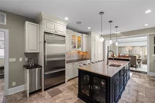 1518 Mallard Pointe Ct, Chesterfield, MO 63017 - Photo 3