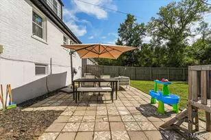 9840 Madison Ave, Rock Hill, MO 63119 - Photo 39