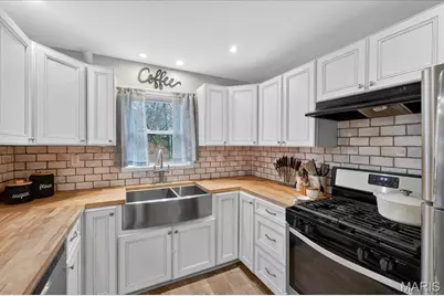 9840 Madison Avenue, Rock Hill, MO 63119 - Photo 15