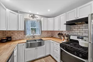 9840 Madison Ave, Rock Hill, MO 63119 - Photo 15