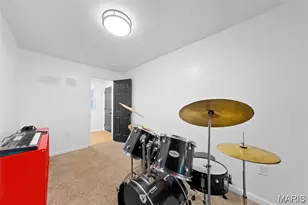 1147 Northdale Ave, Saint Louis, MO 63138 - Photo 17