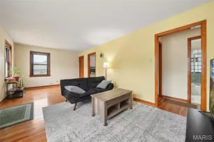 7319 Morgan Ford Rd, Saint Louis, MO 63116 - Photo 5
