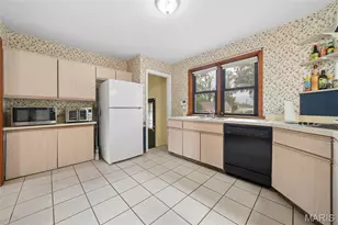 7319 Morgan Ford Rd, Saint Louis, MO 63116 - Photo 7
