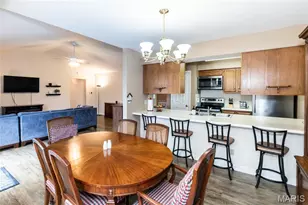 3655 Colonia Pl Dr, Saint Louis, MO 63125 - Photo 11