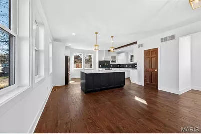 814 Clark Avenue, Webster Groves, MO 63119 - Photo 9