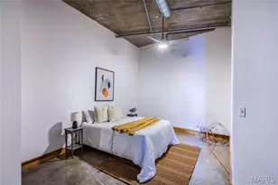 2323 Locust St, Saint Louis, MO 63103 - Photo 7