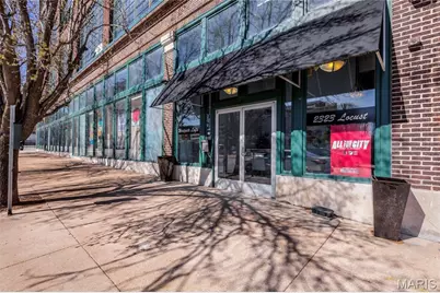 2323 Locust Street #411, Saint Louis, MO 63103 - Photo 3