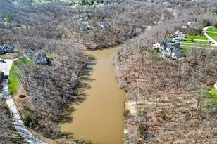 762 Lake Valley Dr, Defiance, MO 63341 - Photo 11