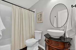 6300 Sprig Oak Ct, Saint Louis, MO 63128 - Photo 19