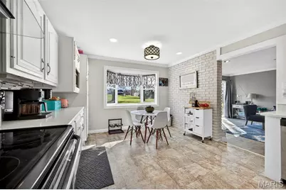 909 Dutch Mill Drive, Ballwin, MO 63011 - Photo 17