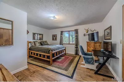 14675 Edison Road, Lebanon, MO 65536 - Photo 47